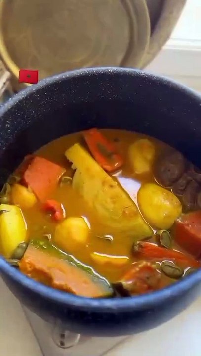 الطبخ المغربي الأصيل  الكسكس  بلحم البقر
