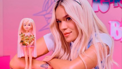 Karol G sorprende en Instagram: ¡Ahora es la primera 'Bichota' que se convierte en una Bratz! 🎤