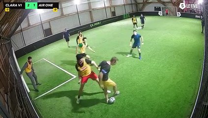 Clara Vista - Air One Fc 25/11 à 21:07 - Football Terrain 4 (LeFive P18)