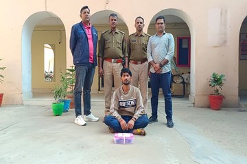 अवैध हथियार रखने के आरोप में युवक गिरफ्तार