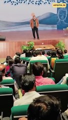 आँसू नहीं, बम || आचार्य प्रशांत