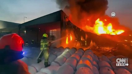 Yem fabrikasında çıkan yangın, 3 saatte söndürüldü