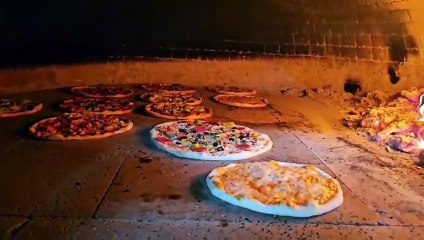 TURABİDİN’DE TAŞ FIRIN PİZZALAR