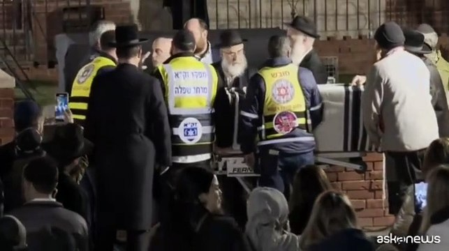 In Israele i funerali del rabbino ucciso negli Emirati Arabi