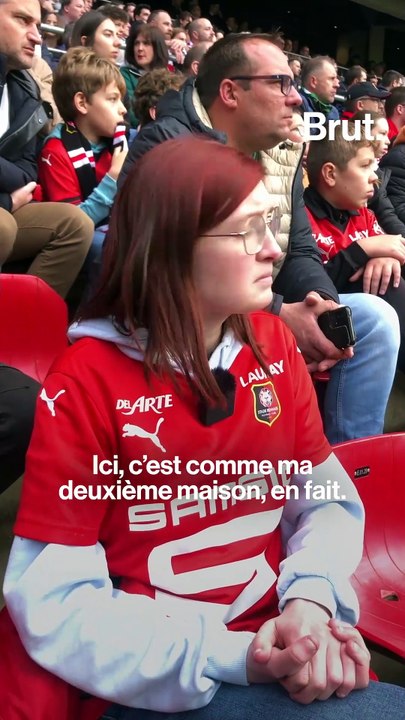 AU STADE AVEC… Laura, passionnée de foot et atteinte du syndrome Kabuki