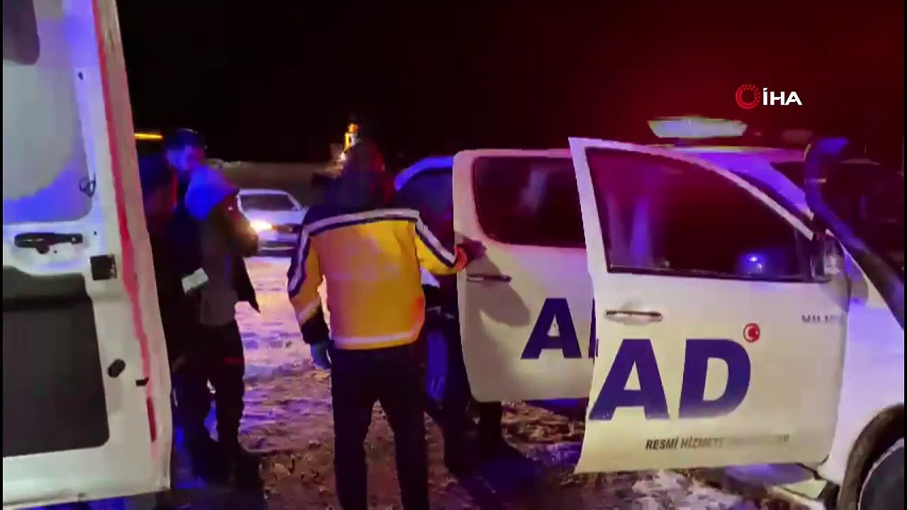 Yaşlı kadın, kar fırtınasında kuzularına ve tavuğuna sarılmış halde bulundu
