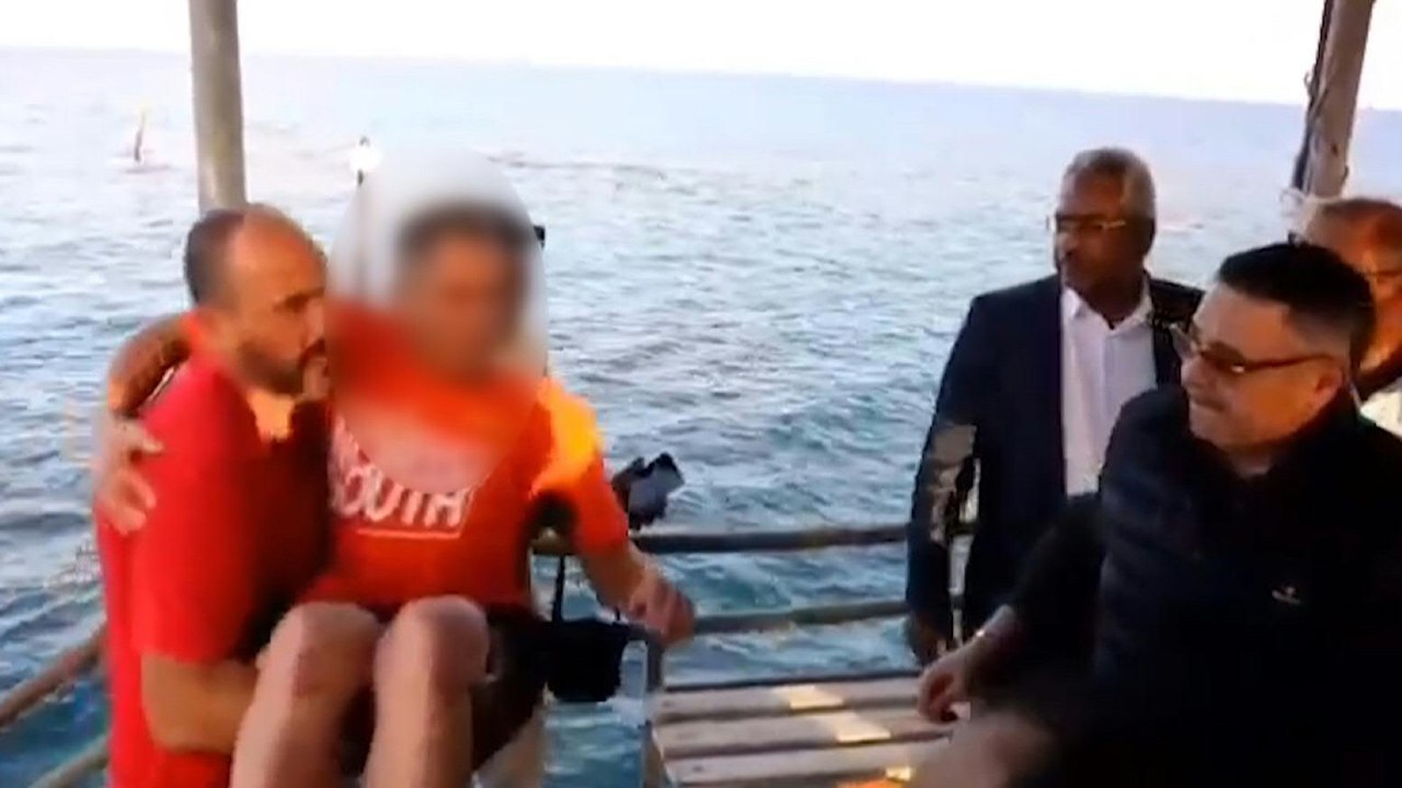 Touristen-Boot vor Ägypten gesunken: 16 Menschen vermisst