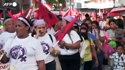 25 novembre, cortei per le donne nei Paesi dell'America Latina