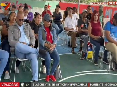 Caracas I Venezolanos activos con la participación para elegir jueces de paz