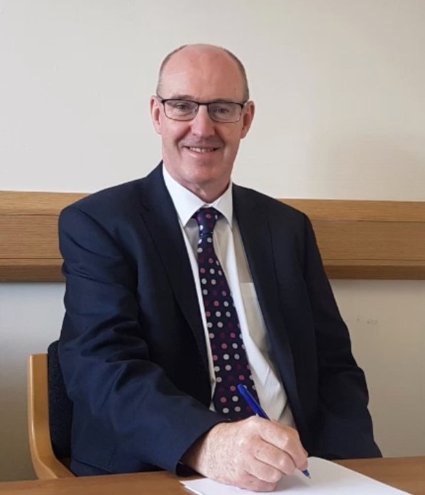 Expenditure on expensive off-contract agency nurses across the north’s health service has been reduced by £121m, according to Western Trust Chief Executive Neil Guckian. 