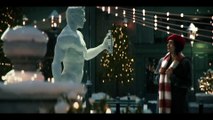 Trailer Mon bel homme de neige / Alors qu'il cartonne sur Netflix, le meilleur film de Noël de 2024 déjà parodié à la perfection par Ryan Reynolds (vidéo bientôt culte)