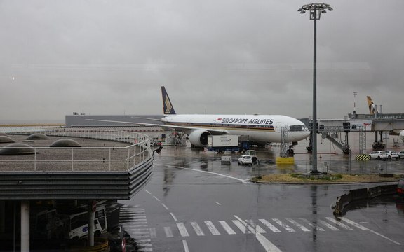 Des trafiquants tentent de voler de la cocaïne dans les locaux des stups à Roissy