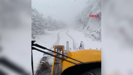 Mardin’de mevsimin ilk kar yağışı