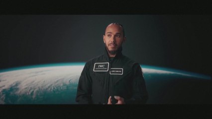 Lewis Hamilton takes childhood dream to new heights with astronaut training flight