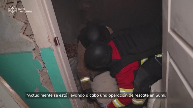 Mueren dos personas en Sumi, al noreste de Ucrania, por los bombardeos rusos