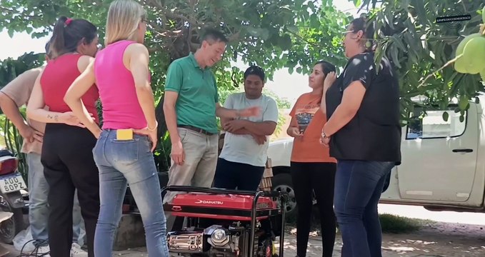 Entrega de Equipos Electrógenos en Tres Isletas