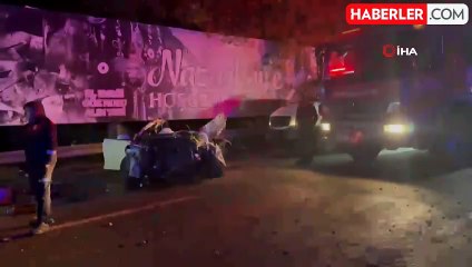 İzmir'de Freni Boşalan Kamyon 7 Araca Çarptı: 3 Ölü, 7 Yaralı