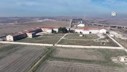 Uzun yıllar cezaevi olarak kullanılan Mahmudiye Kışlası kültür merkezi olacak