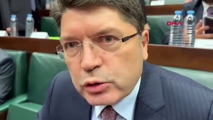 Yılmaz Tunç'tan Özgür Özel'e: Adam gibi izin istesin