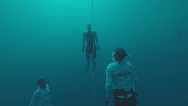 Kateryna Sadurska Breaks Freedive World Record with 82-Meter No-Fins effort