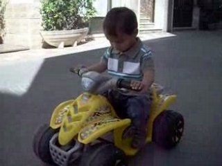 paseando por casco antiguo de calpe