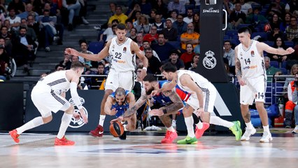 De una "apuesta reduccionista" al jugador que cambiaría la historia con su llegada: la realidad de un Real Madrid de baloncesto que sigue sin fichar