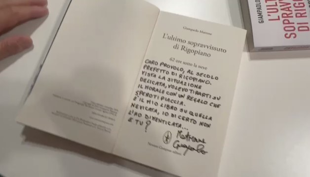 Il regalo speciale con dedica all'ex prefetto alla vigilia della sentenza della Cassazione su Rigopiano