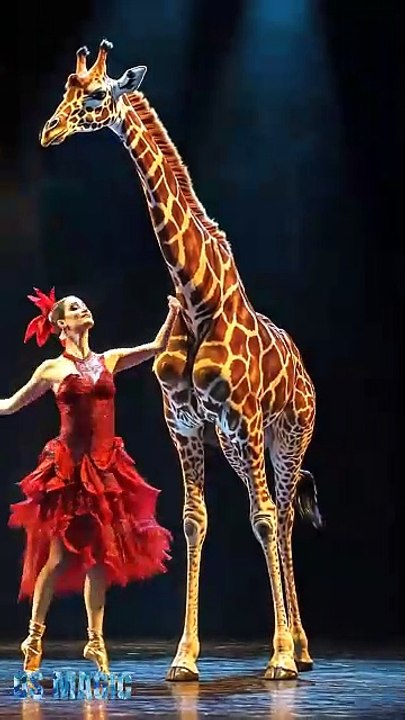 The girl transformed into a Giraffe on AGT  #americagottalent #agt #talent (1)