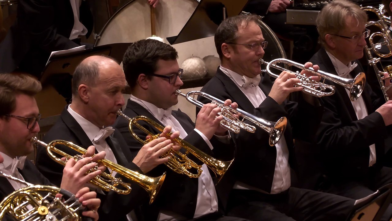 Also sprach Zarathustra, de Strauss, interpretada por la orquesta filarmónica de Berlín