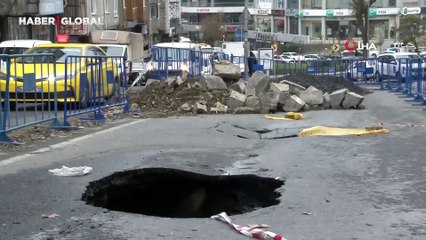 Çöken yol trafiğe açılamadı, esnaf mağdur oldu