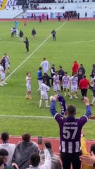 Sinopspor sahadan mutlu ayrıldı