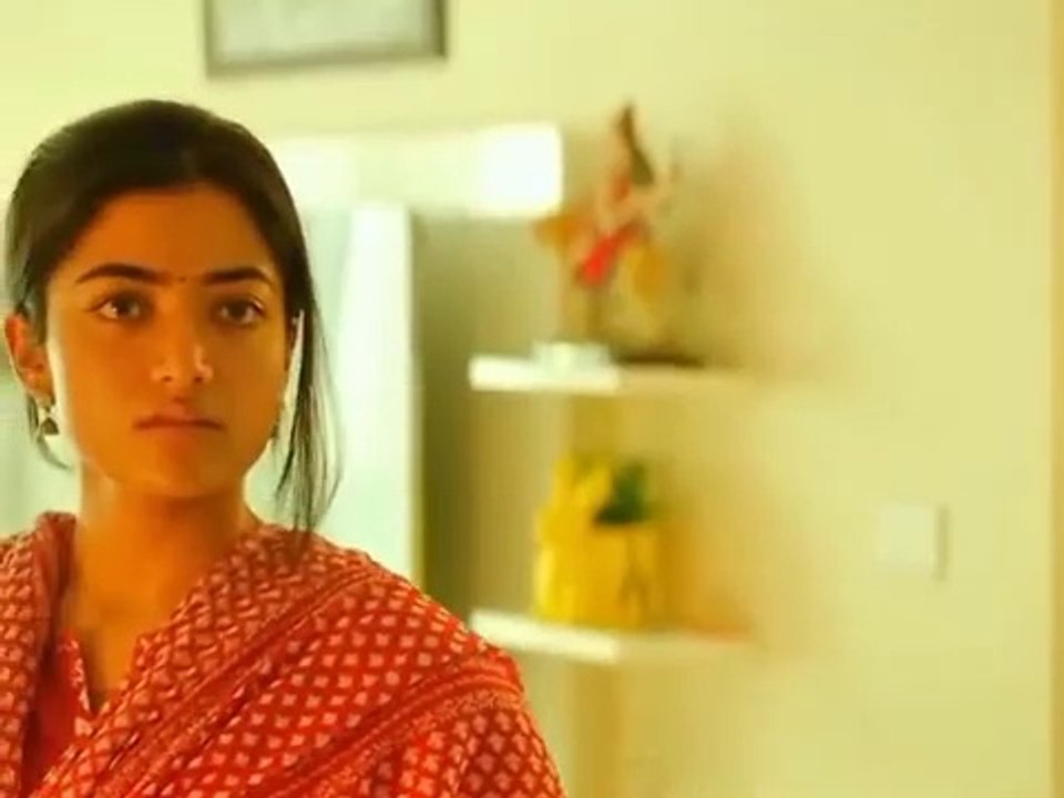New Superhit South Movie Scene........Part 1