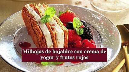 Milhojas de hojaldre con crema de yogur y frutos rojos