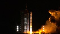 China’s Long March 2C launches two 4D high-resolution satellites, rocket sheds tiles