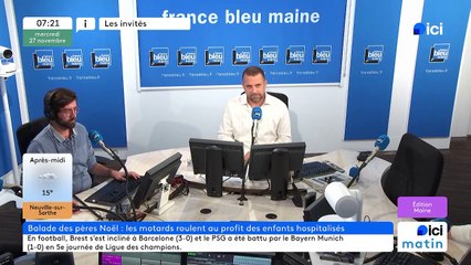 La balades des Pères Noël au Mans