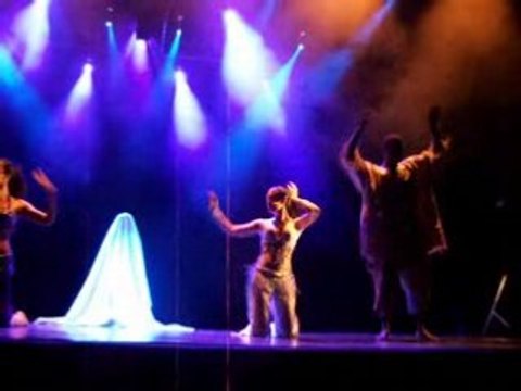 Danse orientale Cendra, les 10 commandements 2008 (1/2)