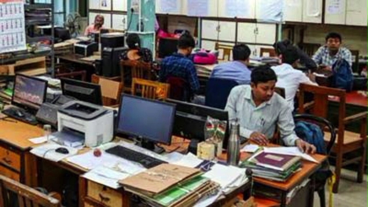 खुशखबरी: हरियाणा सरकार ने बढ़ाया कर्मचारियों और पेंशनर्स का DA, 12 प्रतिशत की बढ़ोतरी होने से लोगों में खुशी