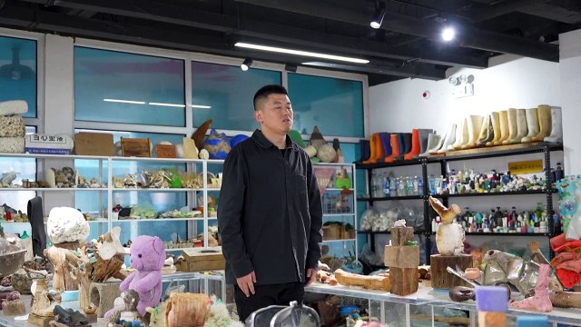 Sur une île chinoise, des déchets plastiques recyclés en oeuvres d'art