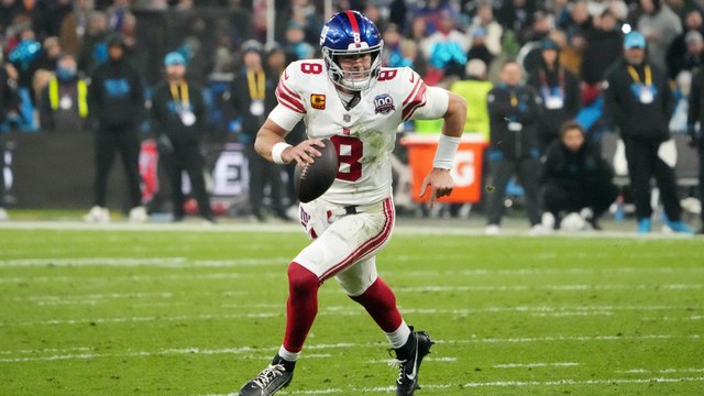 AFC & NFC Quarterback Strategies, And Giants' Missteps