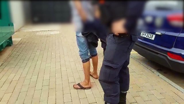 Suspeito de furto é detido por populares e entregue à Guarda Municipal