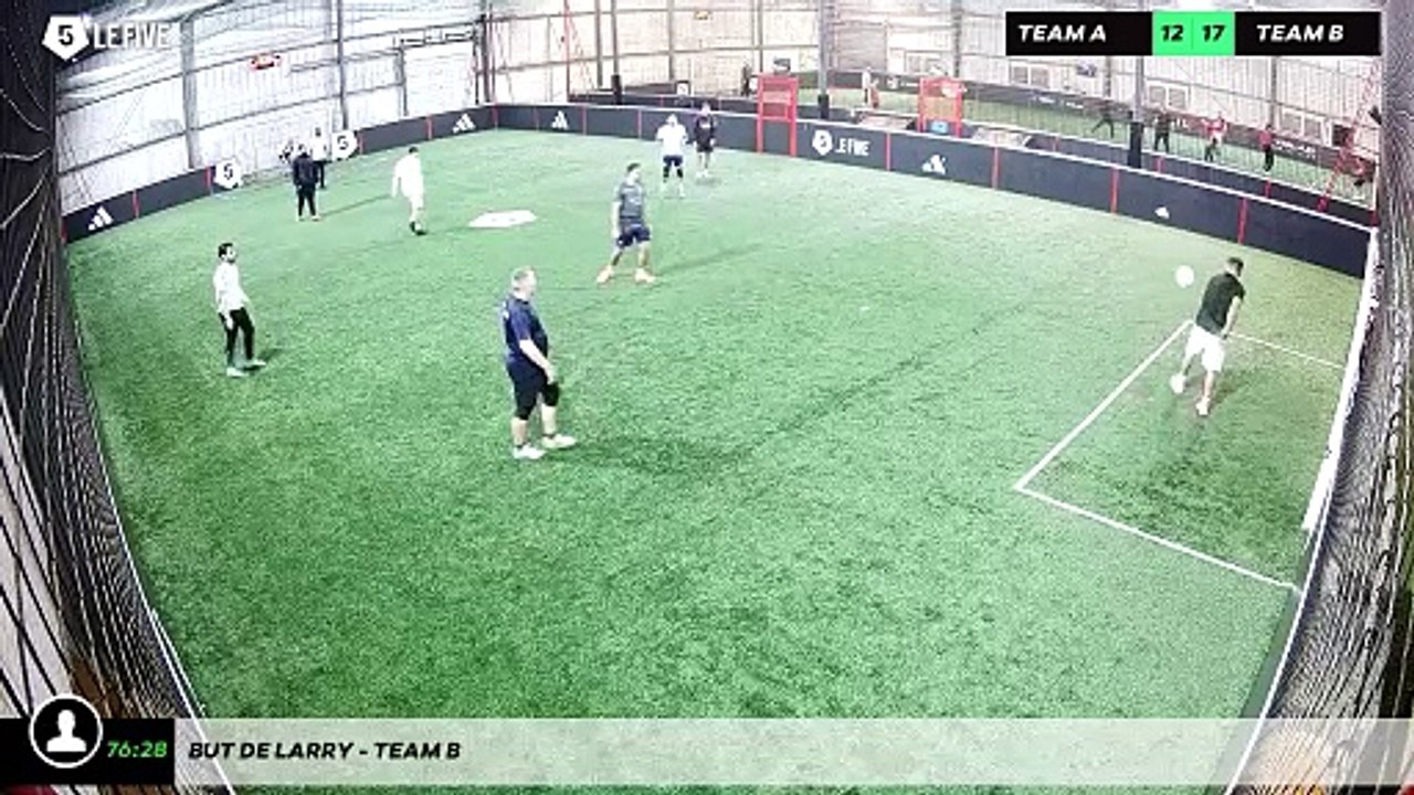 But de Larry - Team B