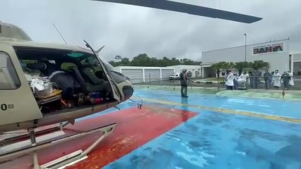 VÍDEO: Helicóptero da PM transporta criança de Saramandaia para hospital