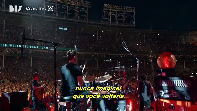 Pearl Jam - Elderly Woman Behind The Counter In A Small Town - Let´s Play Two (portuguese subtitles)