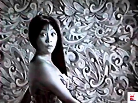 1960s Hawaiian Punch TV commercial - pretty Hawaiian/Japanese spokeswoman