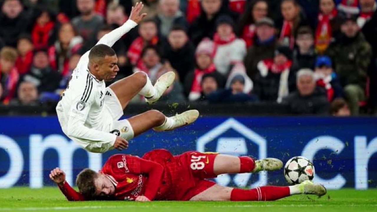 LE RÉAL MADRID S'EFFONDRE TOTALEMENT À ANFIELD ( Debrief Liverpool 2 - 0 Réal Madrid )
