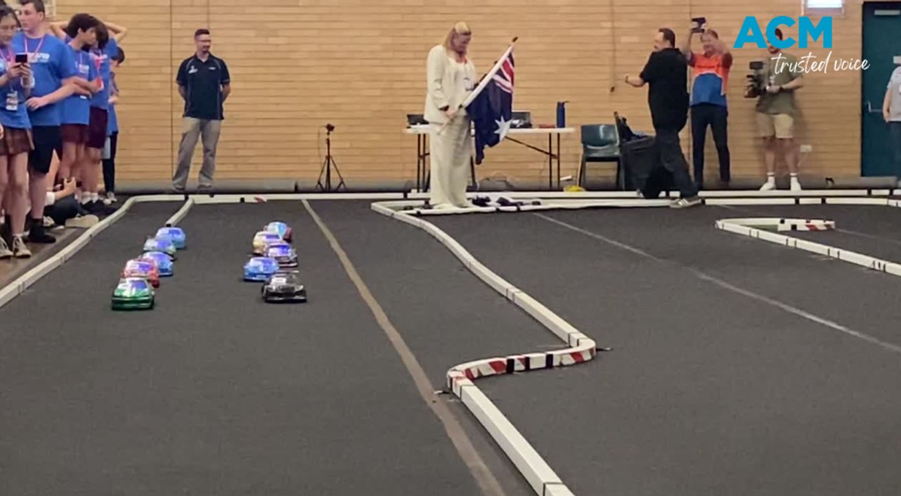 Hydrogen car racing video