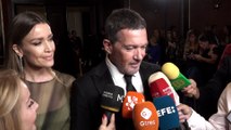 Antonio Banderas se pronuncia por primera vez sobre la serie de Isabel Pantoja