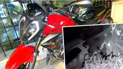 Avcılar’da motosiklet hırsızlığı kamerada