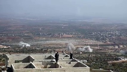 اشتباكات بين القوات السورية وهيئة تحرير الشام في شمال غرب سوريا