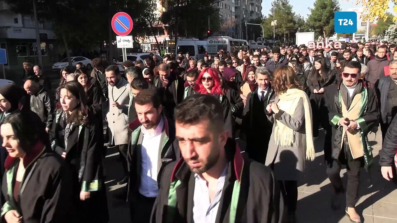Tahir Elçi, dokuz yıl önce katledildiği yerde anıldı... Elçi’nin adı katledildiği sokakta yaşatılacak